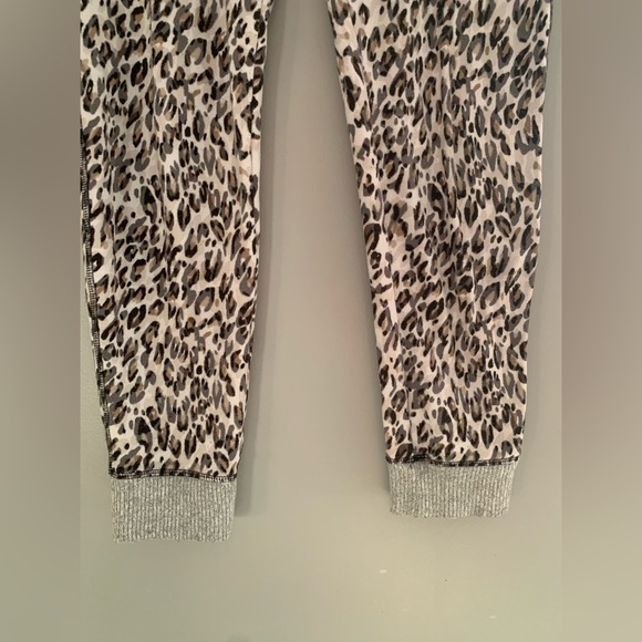 Womens Live Love Lounge Cheetah Print Tank Jogger Pockets Comfort Lounge Set M - Picture 8 of 14